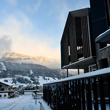 Aloha - Alp Haus